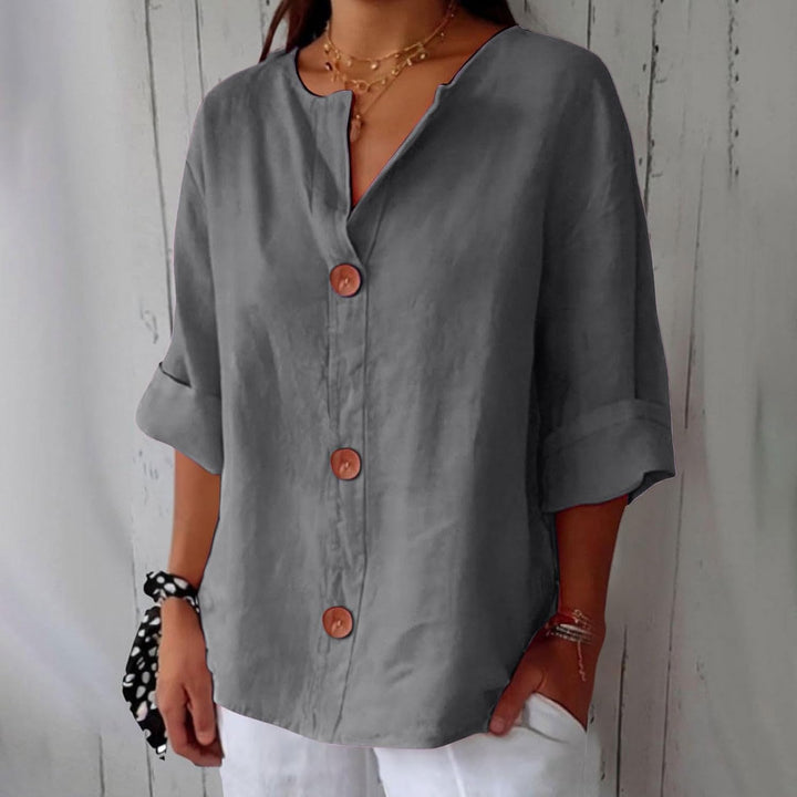 Natasha | Relaxed Blouse for Timeless Elegance